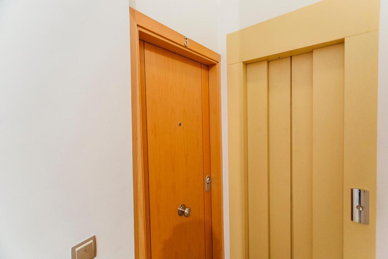 Bright And Central- 2Bd 1Bth- Malhara Севилья Экстерьер фото